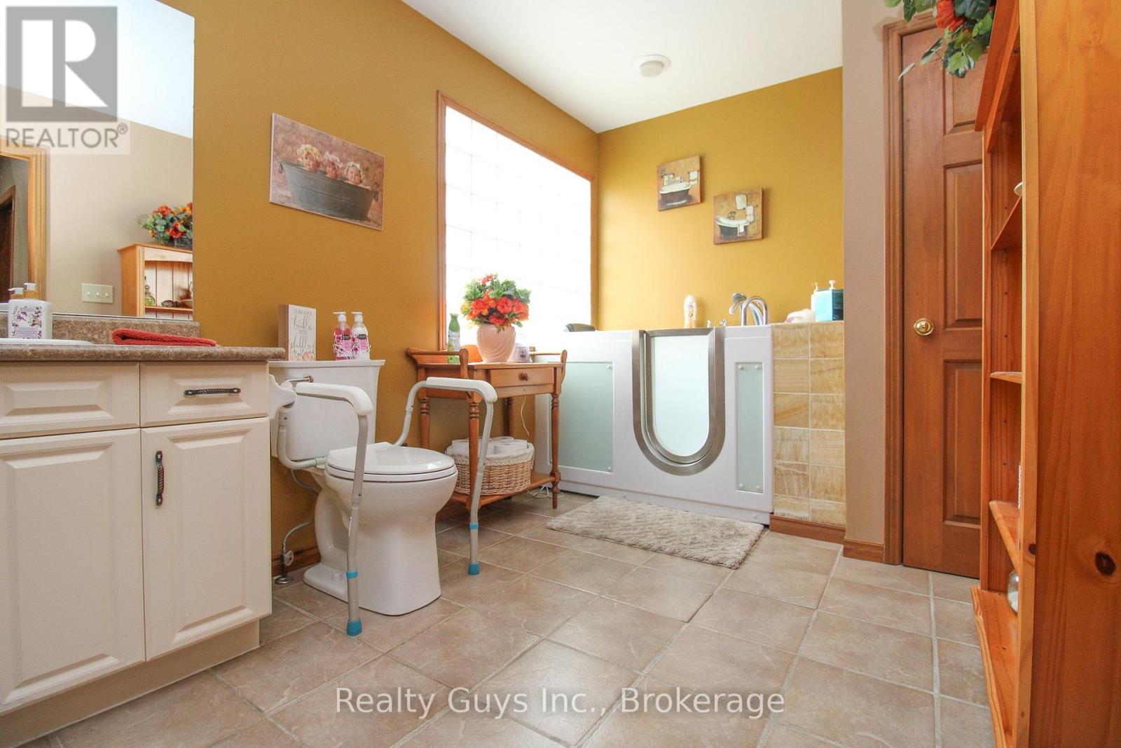 668 Brealey Drive, Peterborough (Otonabee Ward 1), Ontario  K9K 2M7 - Photo 25 - X13692886