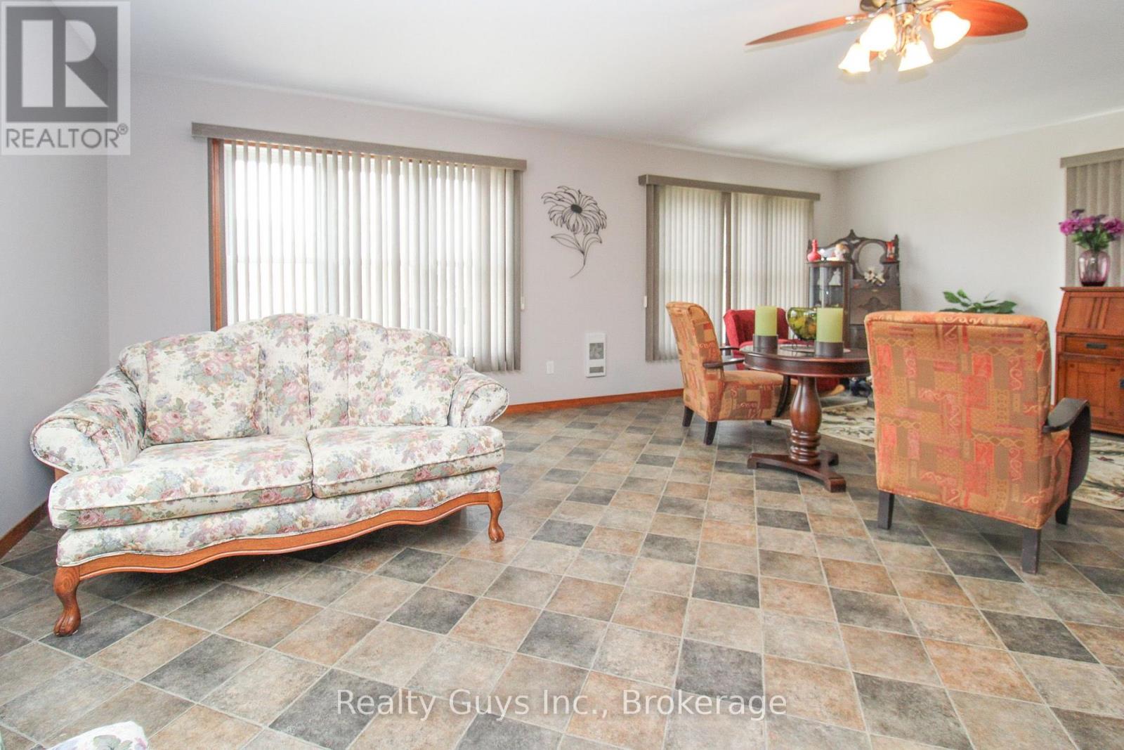 668 Brealey Drive, Peterborough (Otonabee Ward 1), Ontario  K9K 2M7 - Photo 29 - X13692886