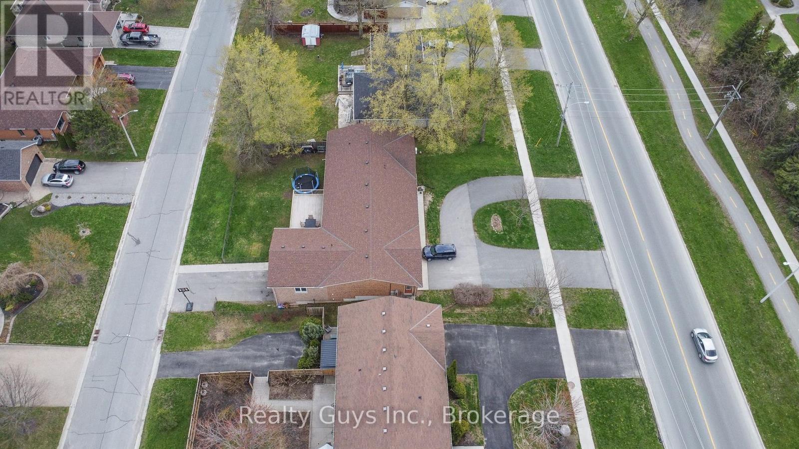 668 Brealey Drive, Peterborough (Otonabee Ward 1), Ontario  K9K 2M7 - Photo 7 - X13692886