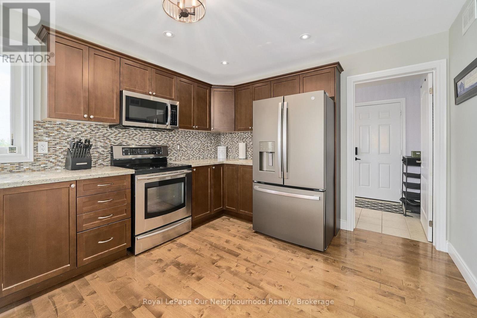 2317 Hillview Drive, Cavan Monaghan (Cavan Twp), Ontario  L0A 1A0 - Photo 15 - X13693046