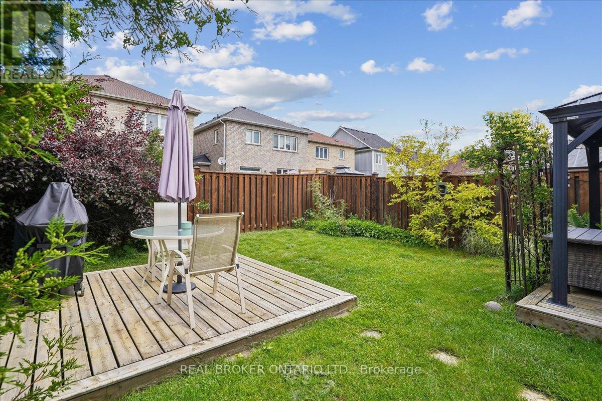 90 Erskine Drive, Clarington (Newcastle), Ontario  L1B 0C8 - Photo 26 - E13693044
