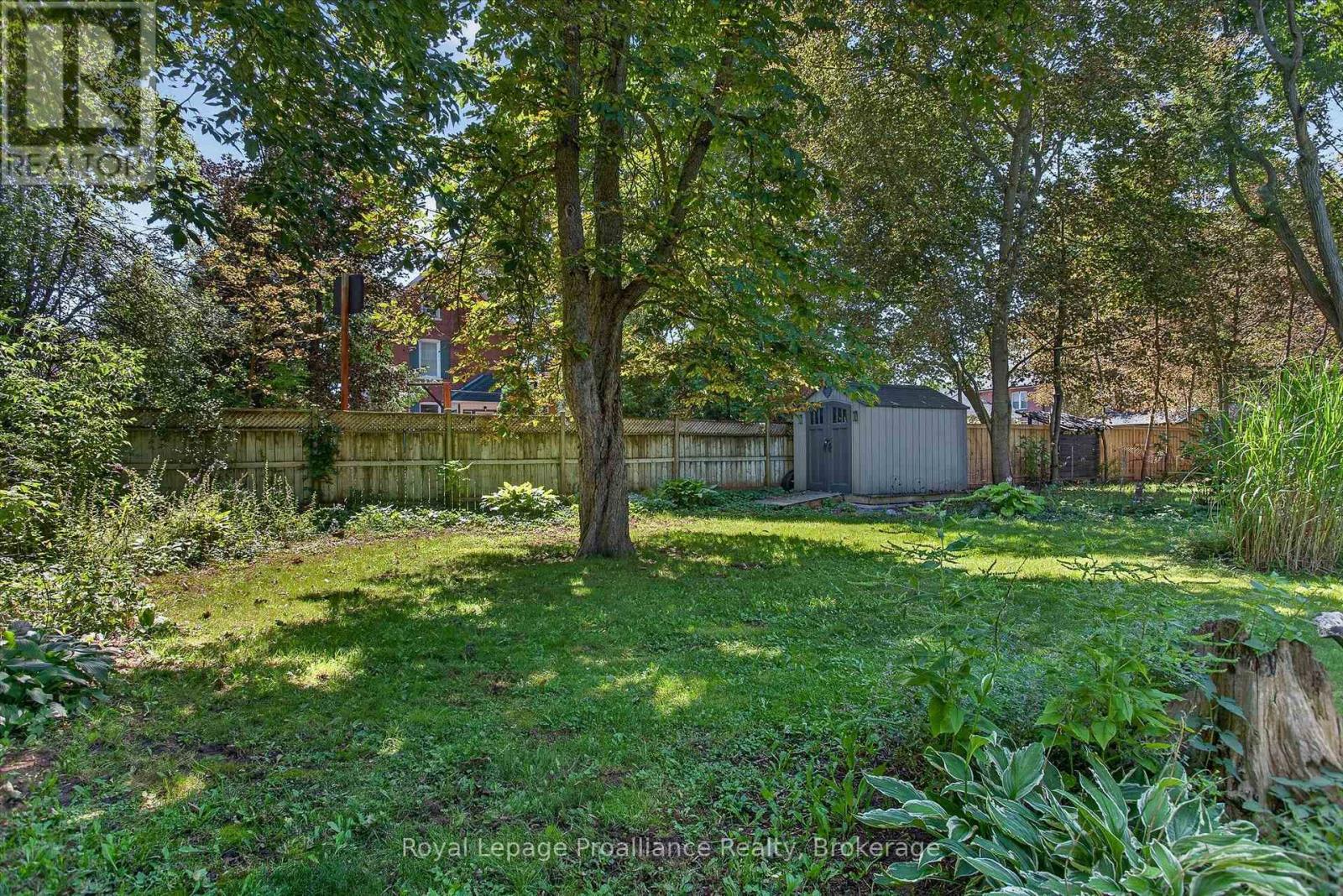 71 Lansdowne Street W, Peterborough (Otonabee Ward 1), Ontario  K9J 1Y2 - Photo 45 - X13693328