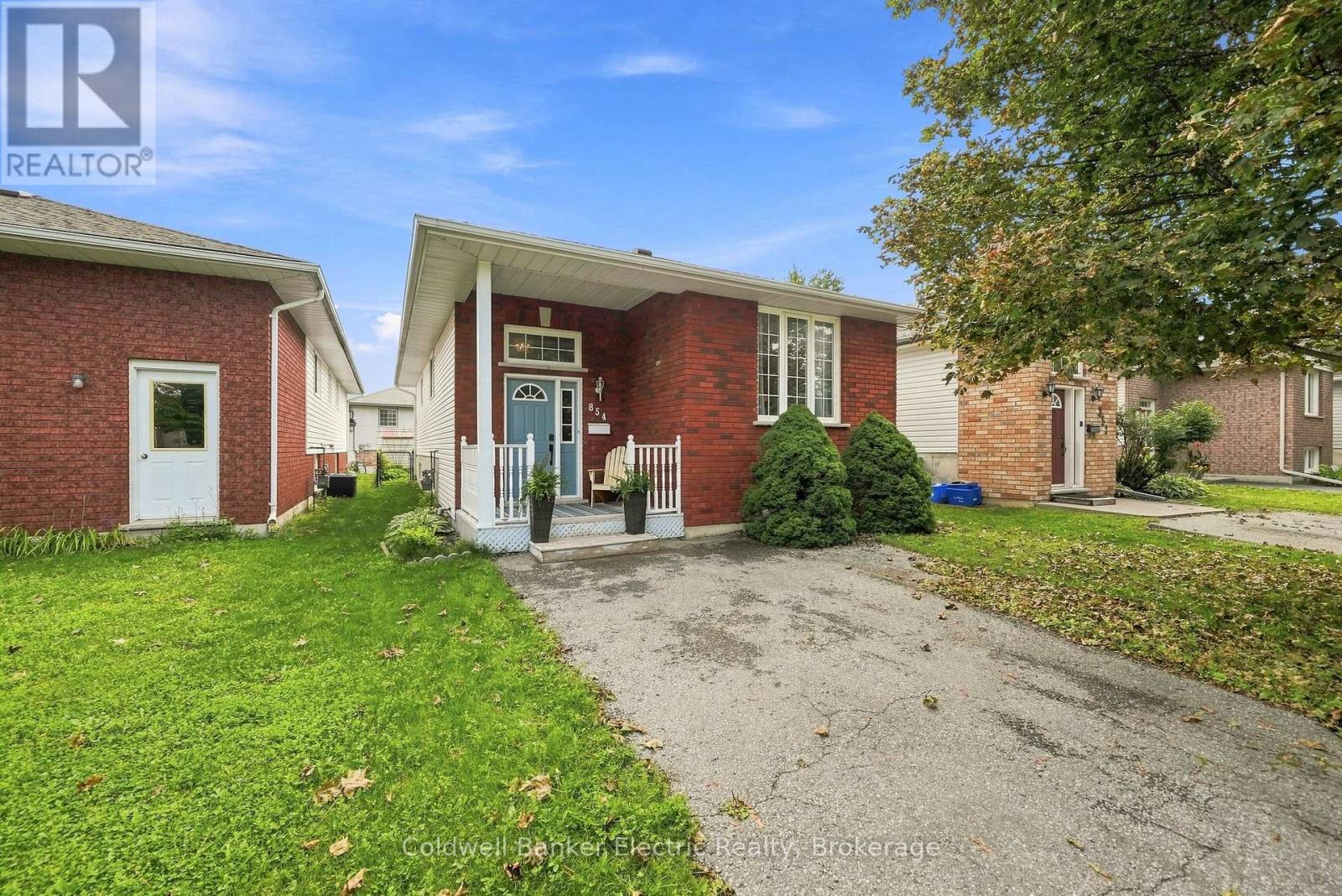 854 Abbey Lane, Peterborough (Ashburnham Ward 4), Ontario  K9H 7N6 - Photo 2 - X13694722