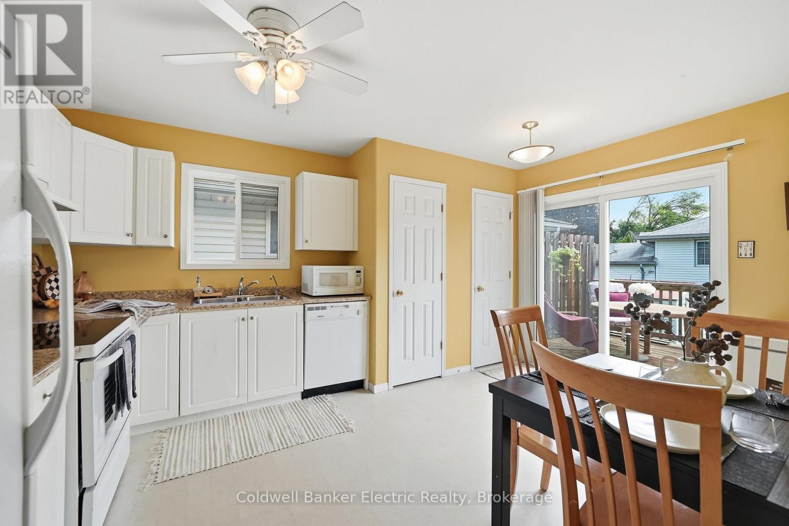 854 Abbey Lane, Peterborough (Ashburnham Ward 4), Ontario  K9H 7N6 - Photo 21 - X13694722