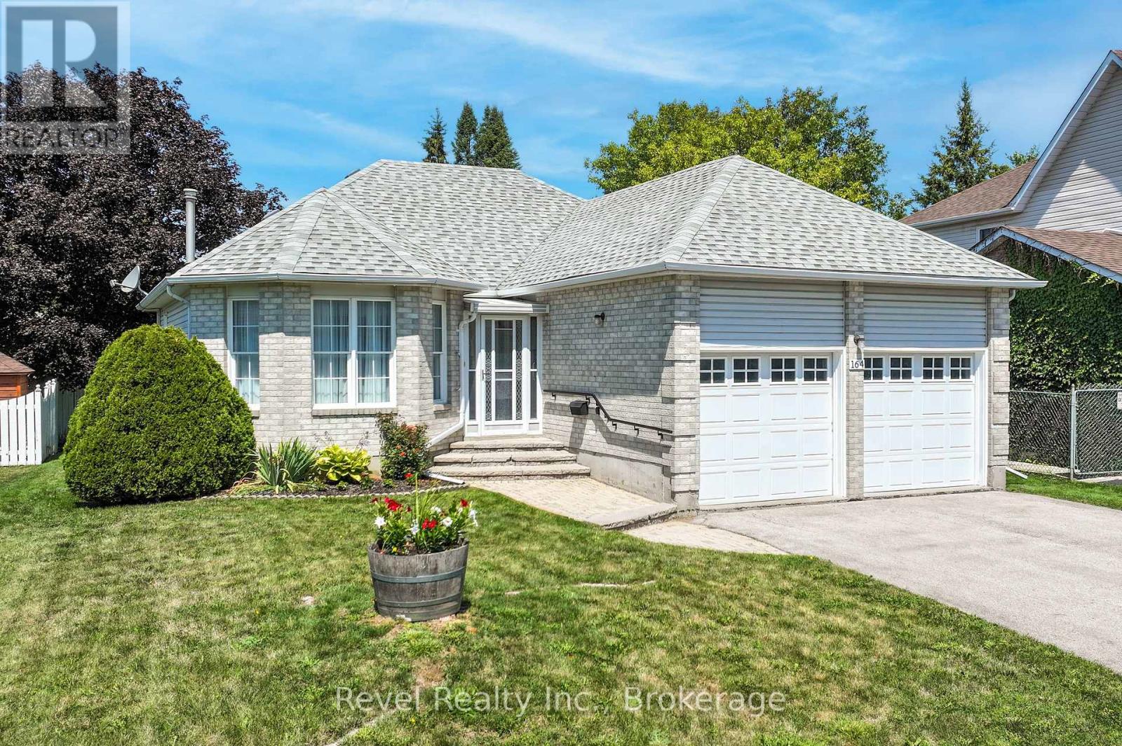 164 ELGIN STREET, kawartha lakes (lindsay), Ontario