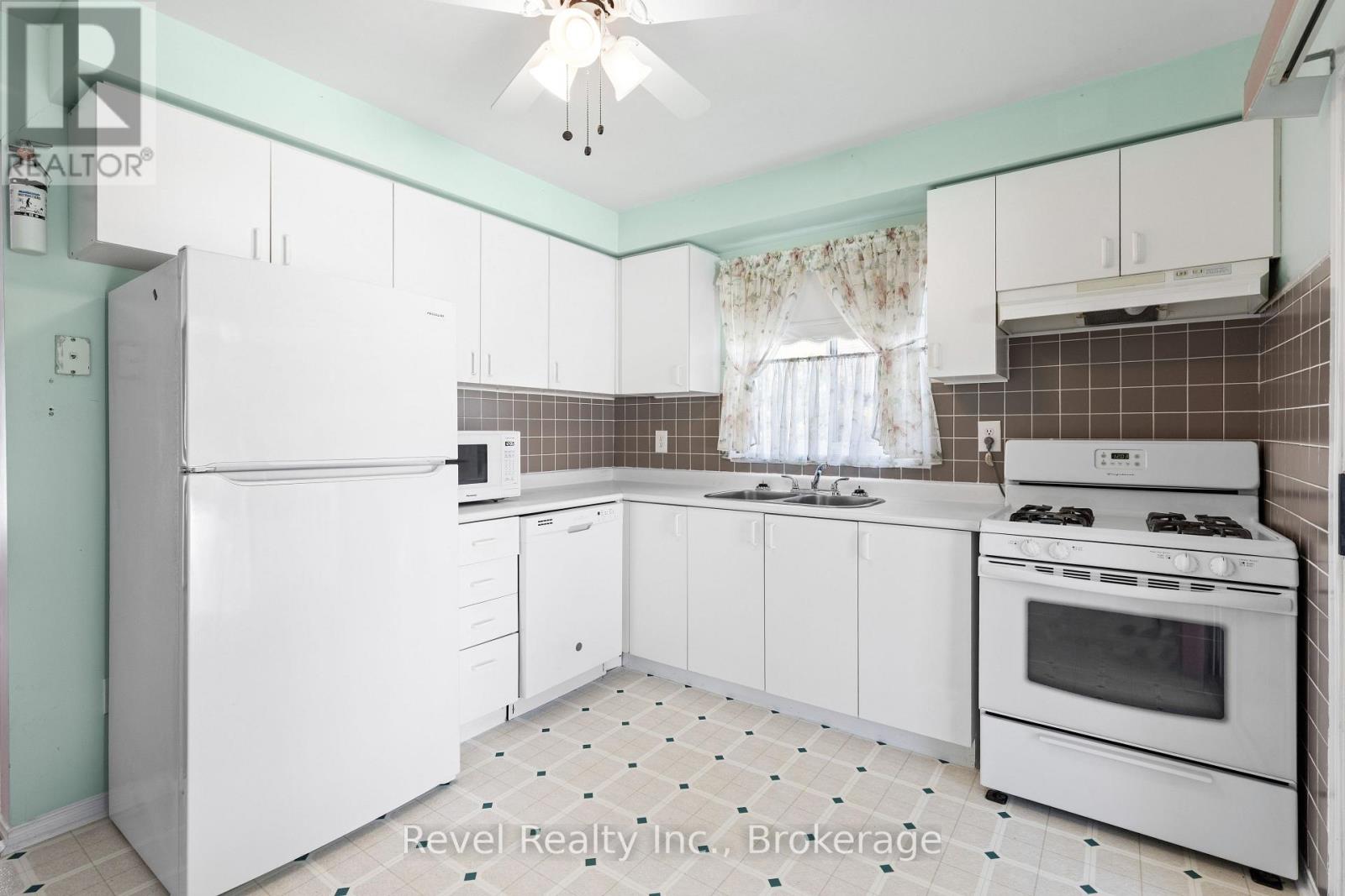 164 Elgin Street, Kawartha Lakes (Lindsay), Ontario  K9V 6B3 - Photo 12 - X13694726