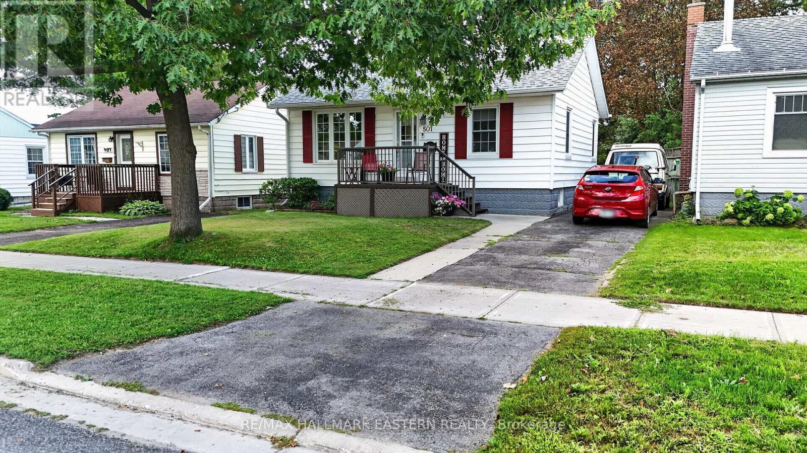 501 GLENGARRY AVENUE, peterborough (northcrest ward 5), Ontario