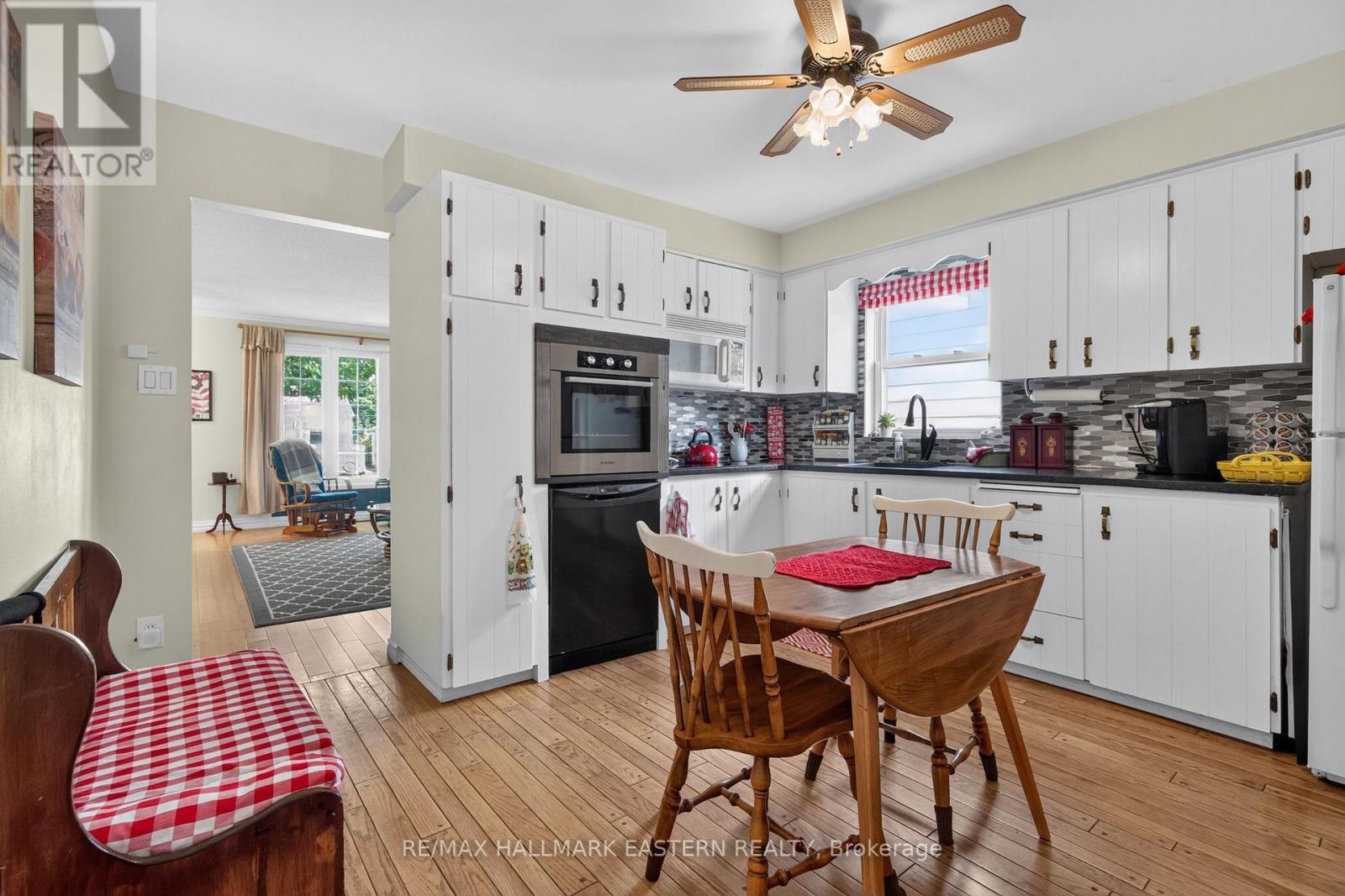 501 Glengarry Avenue, Peterborough (Northcrest Ward 5), Ontario  K9H 4Y5 - Photo 11 - X13694962
