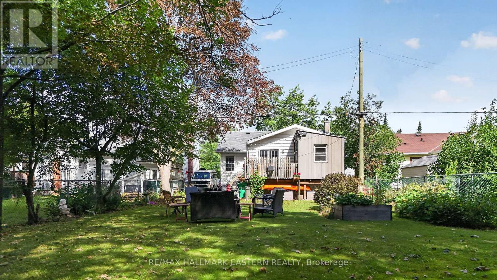501 Glengarry Avenue, Peterborough (Northcrest Ward 5), Ontario  K9H 4Y5 - Photo 36 - X13694962