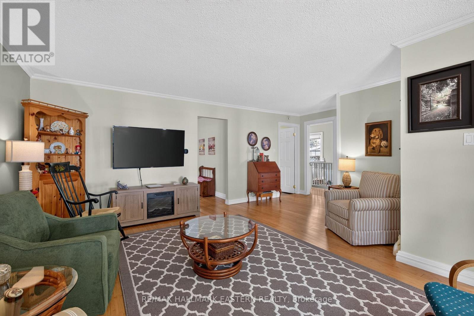 501 Glengarry Avenue, Peterborough (Northcrest Ward 5), Ontario  K9H 4Y5 - Photo 6 - X13694962