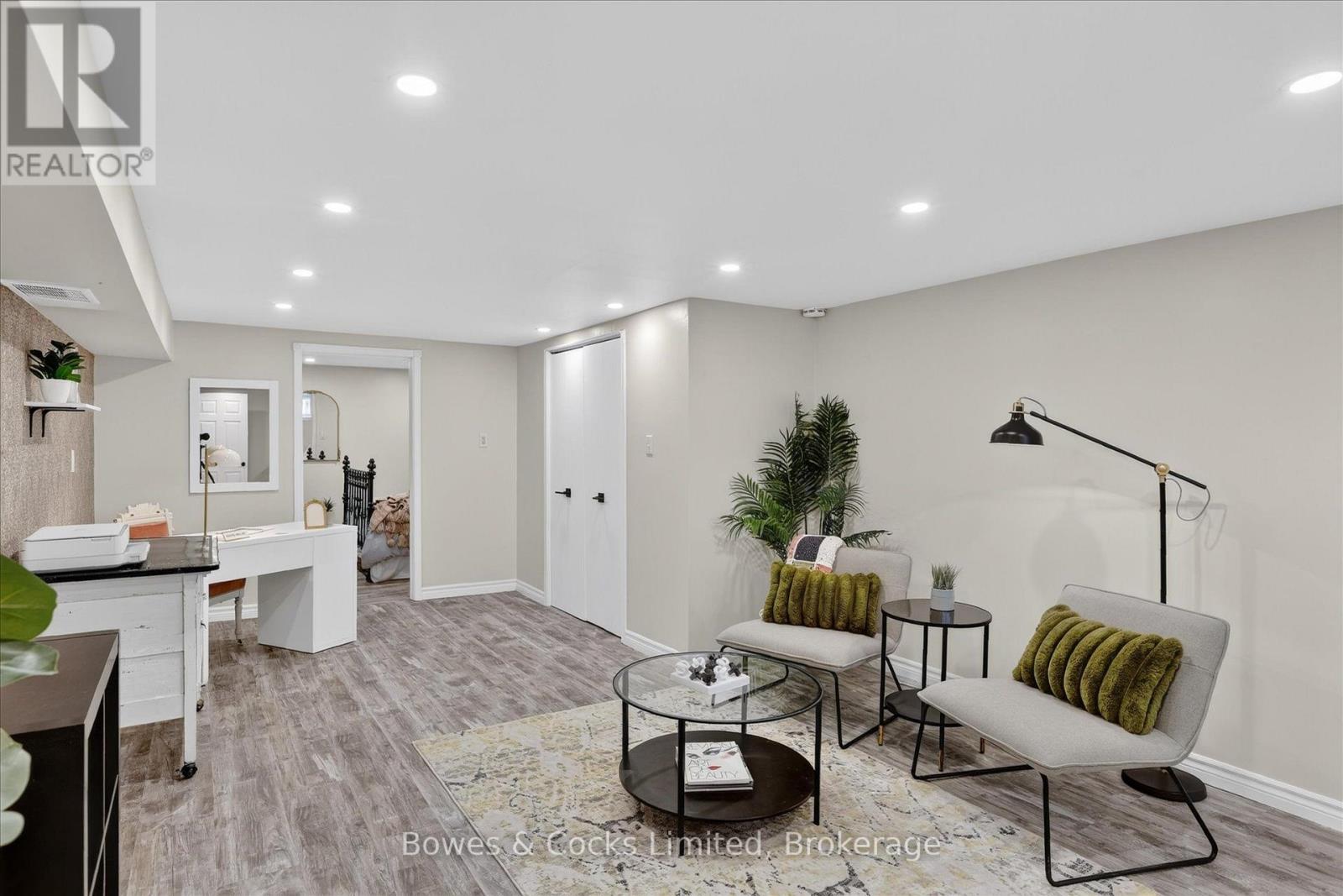 1349 Holloway Drive, Peterborough (Town Ward 3), Ontario  K9J 6G1 - Photo 26 - X13694972