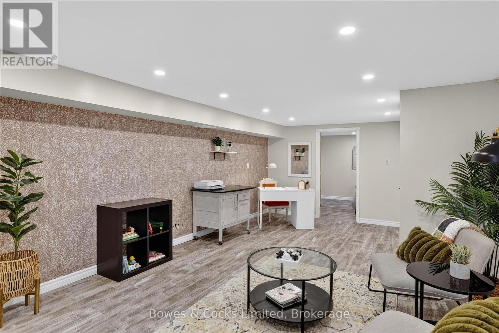 1349 Holloway Drive, Peterborough (Town Ward 3), Ontario  K9J 6G1 - Photo 27 - X13694972