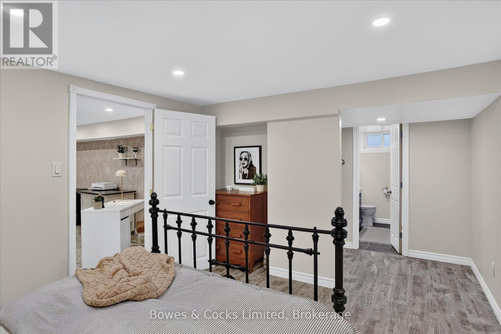 1349 Holloway Drive, Peterborough (Town Ward 3), Ontario  K9J 6G1 - Photo 30 - X13694972