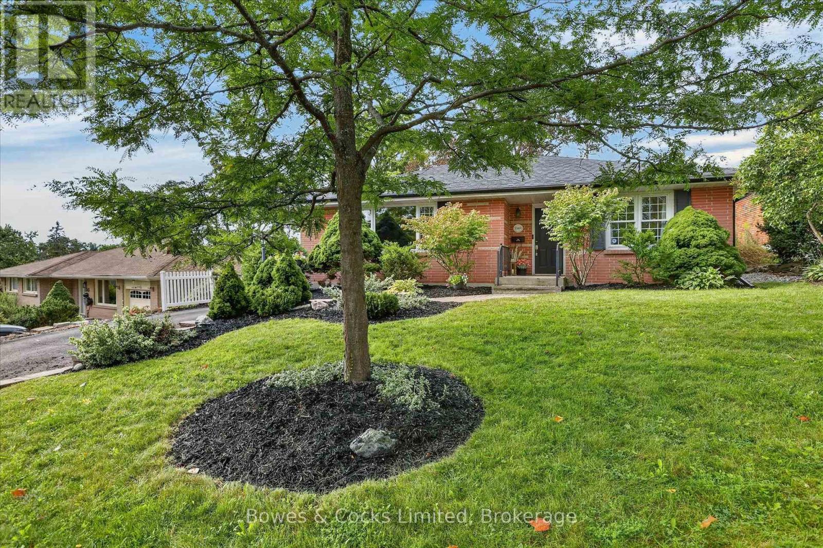 1349 Holloway Drive, Peterborough (Town Ward 3), Ontario  K9J 6G1 - Photo 36 - X13694972