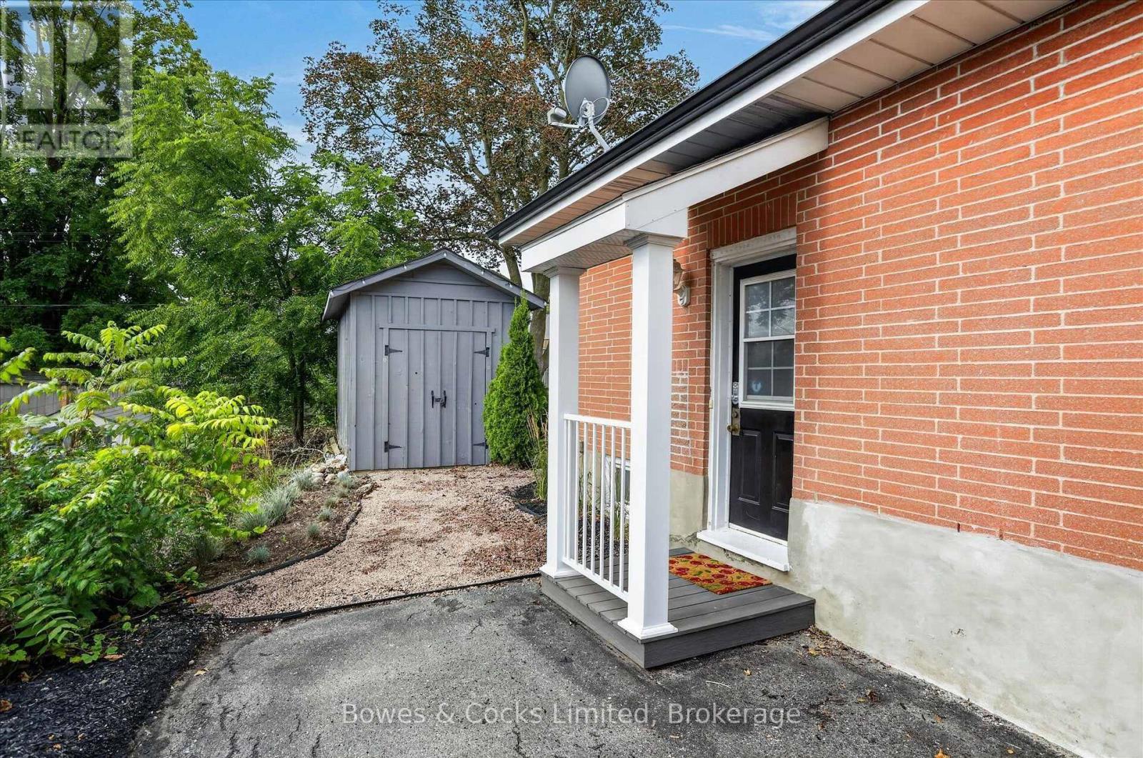 1349 Holloway Drive, Peterborough (Town Ward 3), Ontario  K9J 6G1 - Photo 37 - X13694972