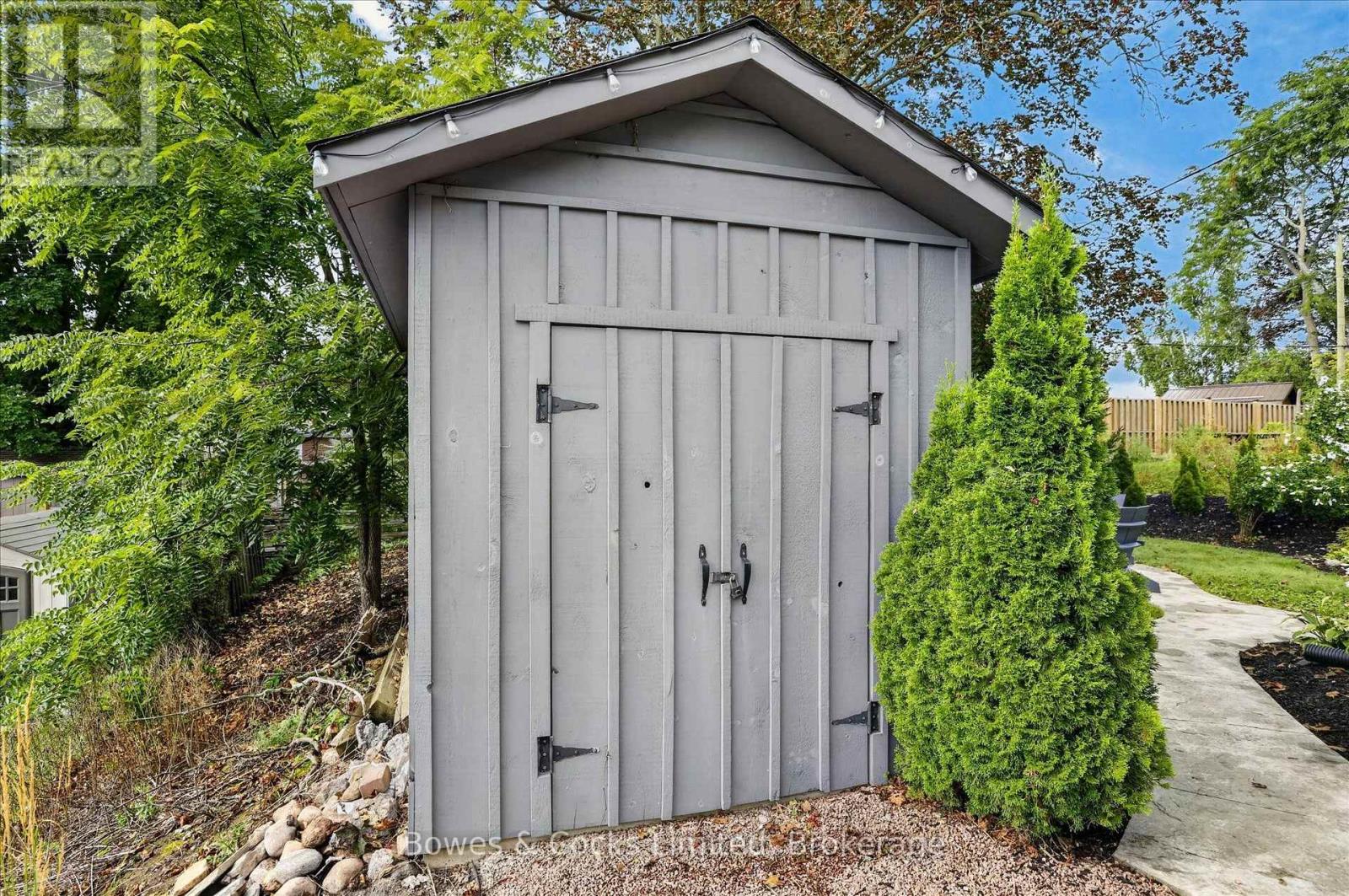 1349 Holloway Drive, Peterborough (Town Ward 3), Ontario  K9J 6G1 - Photo 38 - X13694972
