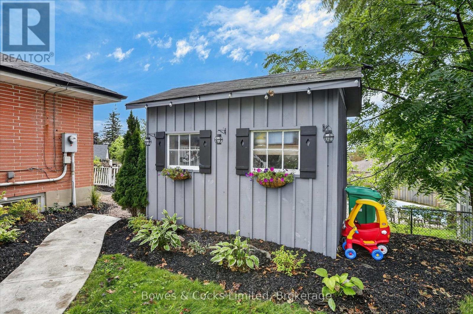1349 Holloway Drive, Peterborough (Town Ward 3), Ontario  K9J 6G1 - Photo 39 - X13694972