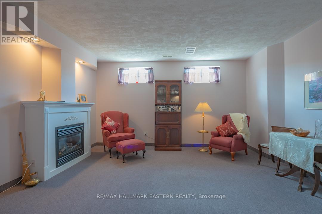 20 Ferguson Place, Peterborough (Northcrest Ward 5), Ontario  K9H 7M9 - Photo 21 - X13695074