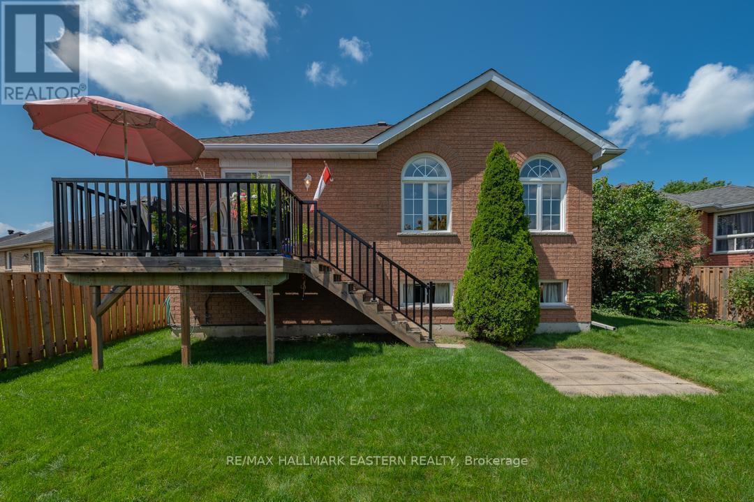 20 Ferguson Place, Peterborough (Northcrest Ward 5), Ontario  K9H 7M9 - Photo 29 - X13695074
