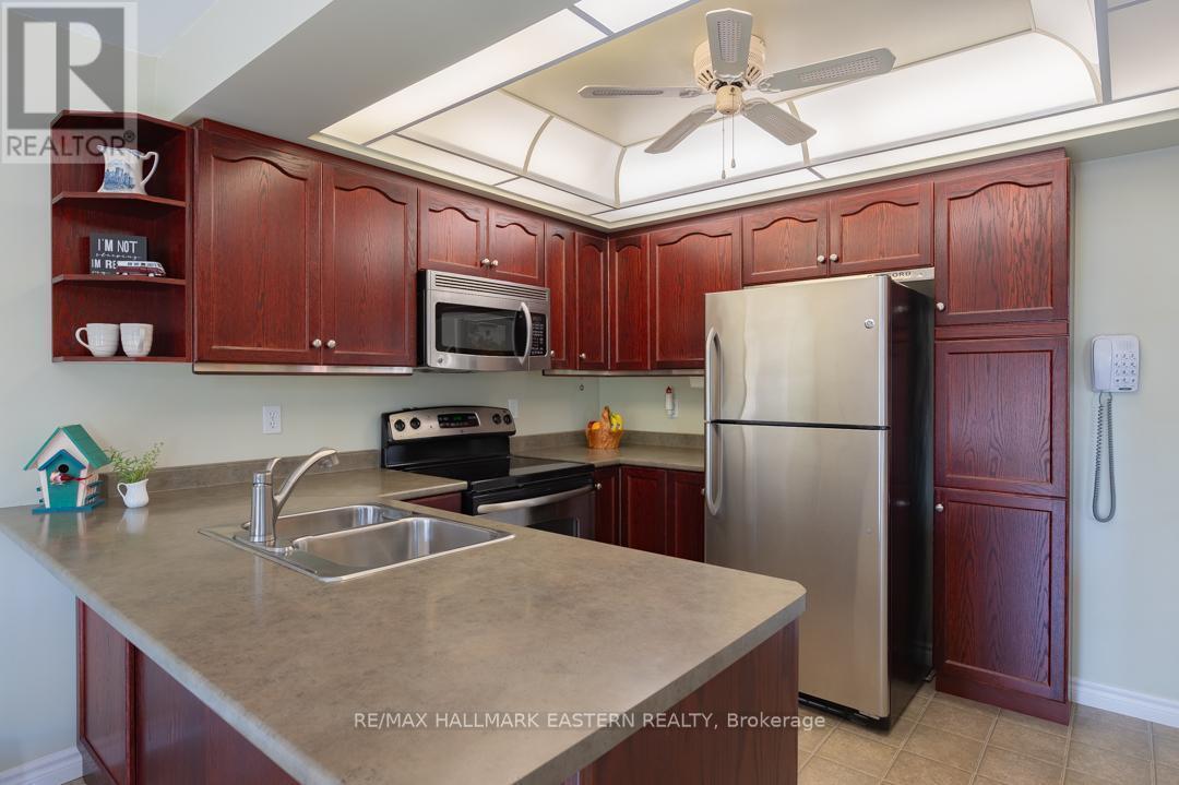20 Ferguson Place, Peterborough (Northcrest Ward 5), Ontario  K9H 7M9 - Photo 7 - X13695074