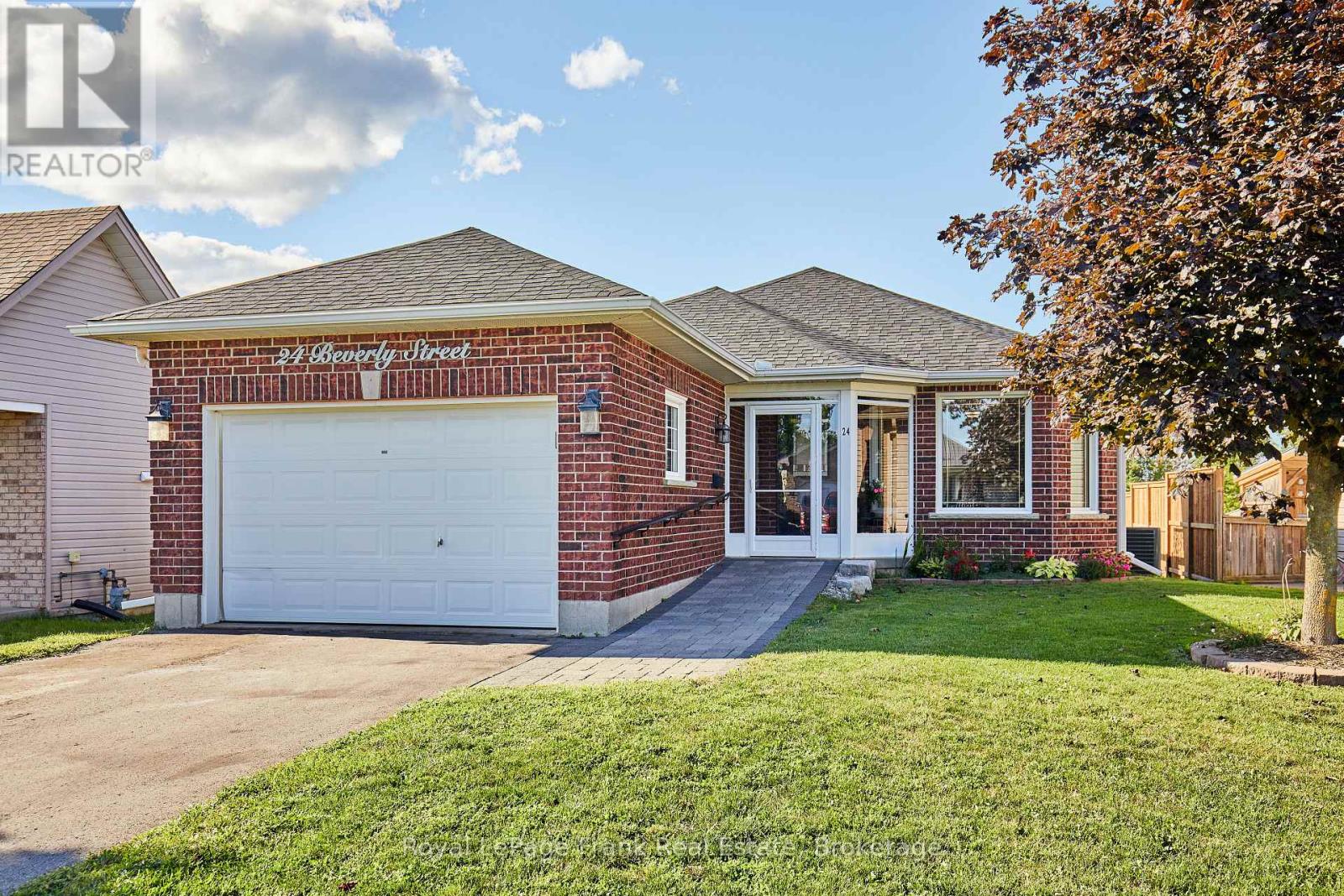24 BEVERLY STREET, kawartha lakes (lindsay), Ontario