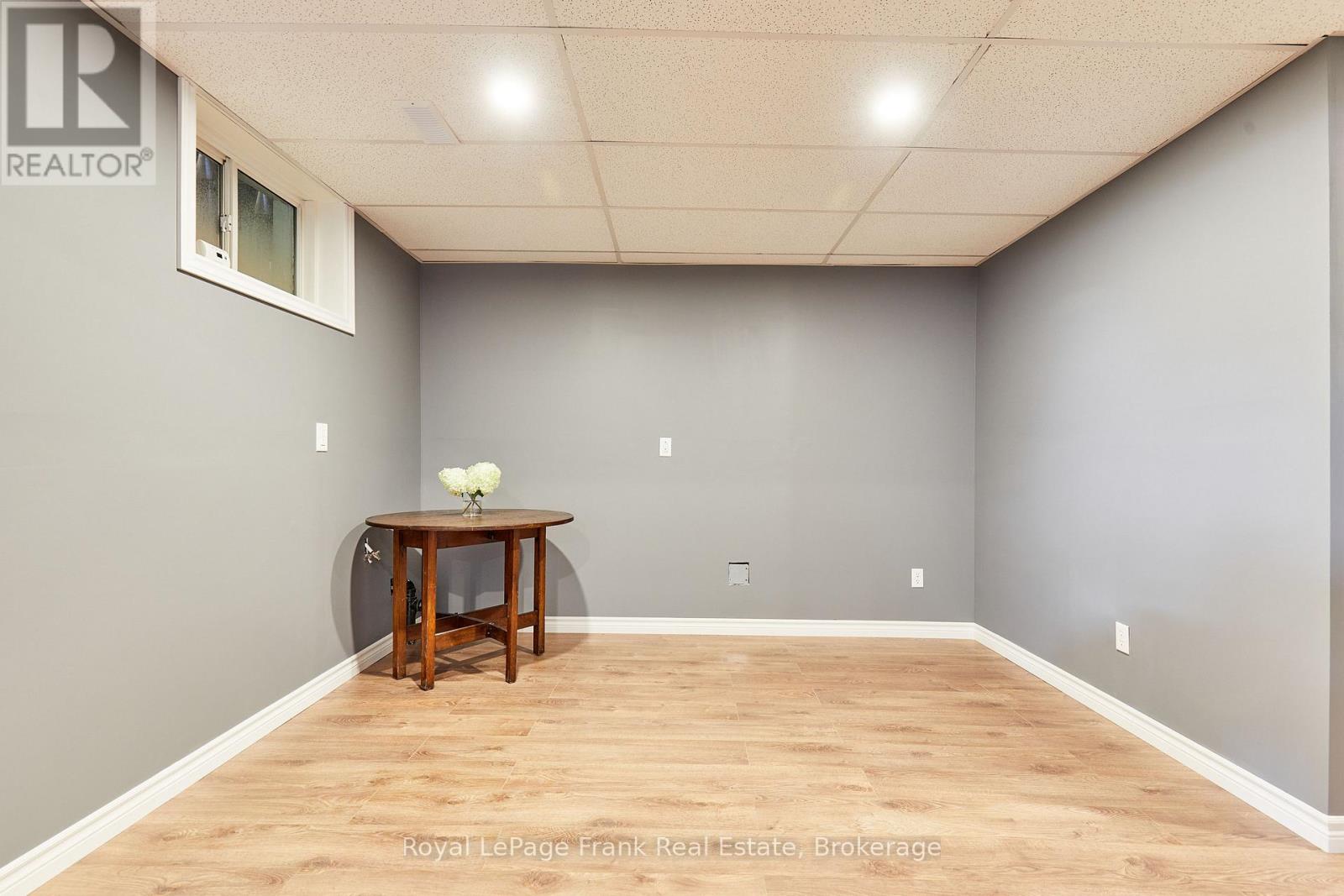 24 Beverly Street, Kawartha Lakes (Lindsay), Ontario  K9V 4Y7 - Photo 24 - X13695340