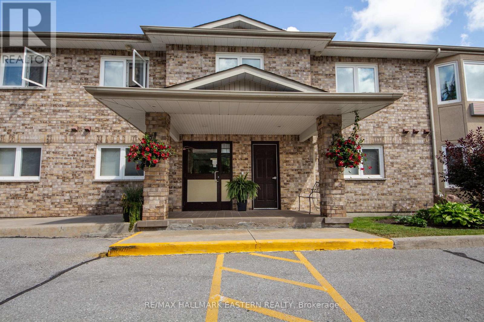 202 - 878 Armour Road, Peterborough (Ashburnham Ward 4), Ontario  K9H 2A6 - Photo 14 - X13696264
