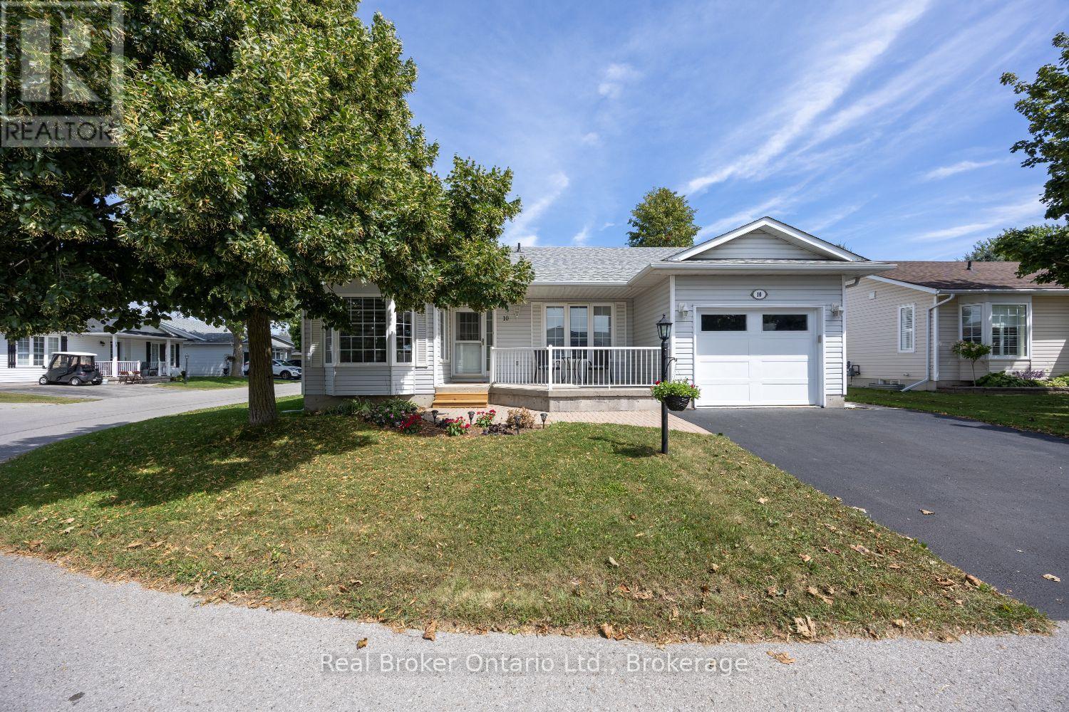 10 Niagara Trail, Clarington (Newcastle), Ontario  L1B 1A2 - Photo 4 - E13696664