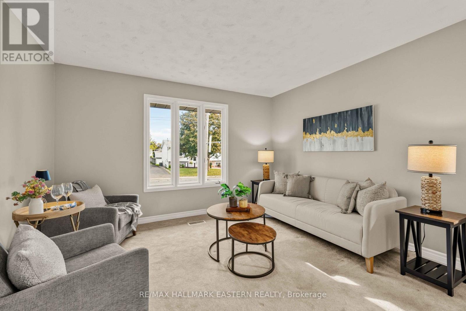 1161 Normandy Street, Peterborough (Northcrest Ward 5), Ontario  K9H 7L9 - Photo 4 - X13696560