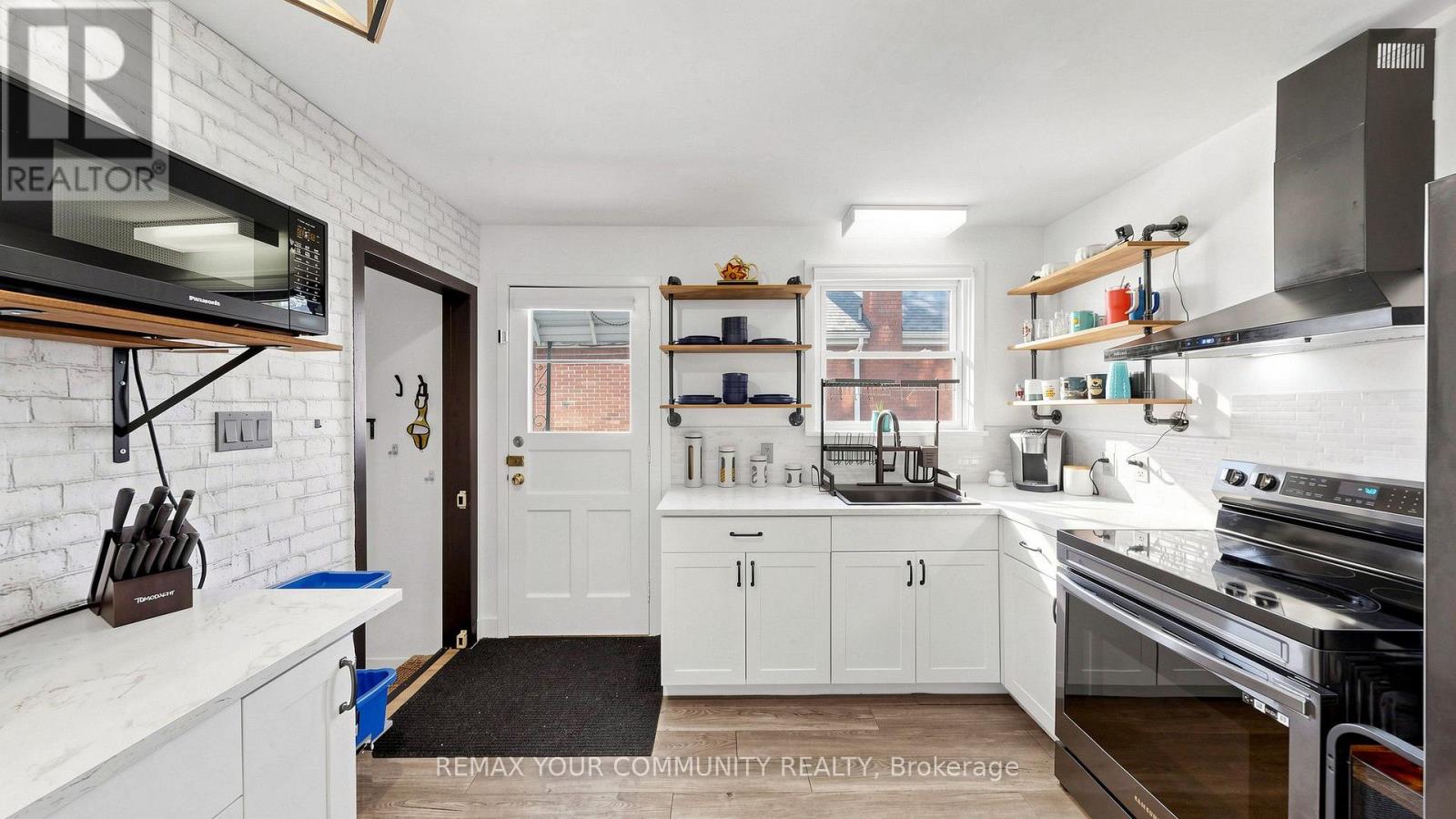 675 Lundys Lane, Peterborough (Otonabee Ward 1), Ontario  K9J 4J9 - Photo 10 - X13696642