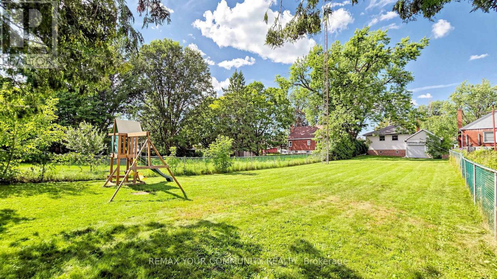 675 Lundys Lane, Peterborough (Otonabee Ward 1), Ontario  K9J 4J9 - Photo 50 - X13696642