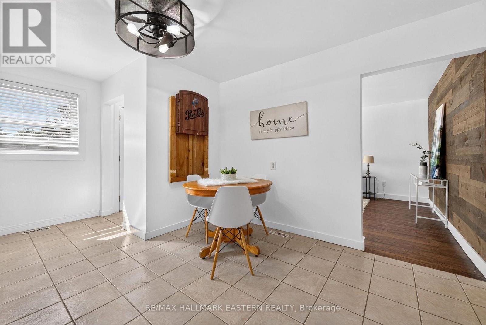 754 Crawford Place, Peterborough (Otonabee Ward 1), Ontario  K9J 3X3 - Photo 14 - X13697094