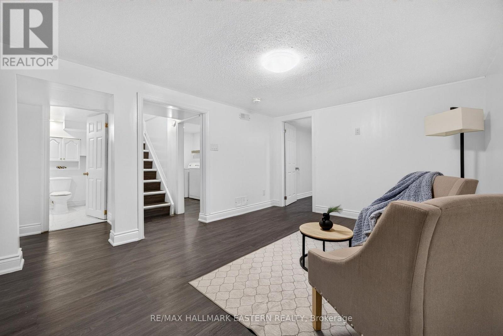 754 Crawford Place, Peterborough (Otonabee Ward 1), Ontario  K9J 3X3 - Photo 28 - X13697094