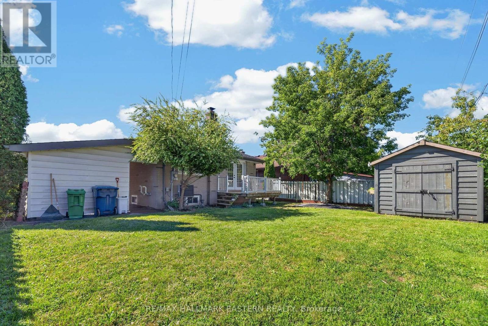 754 Crawford Place, Peterborough (Otonabee Ward 1), Ontario  K9J 3X3 - Photo 38 - X13697094