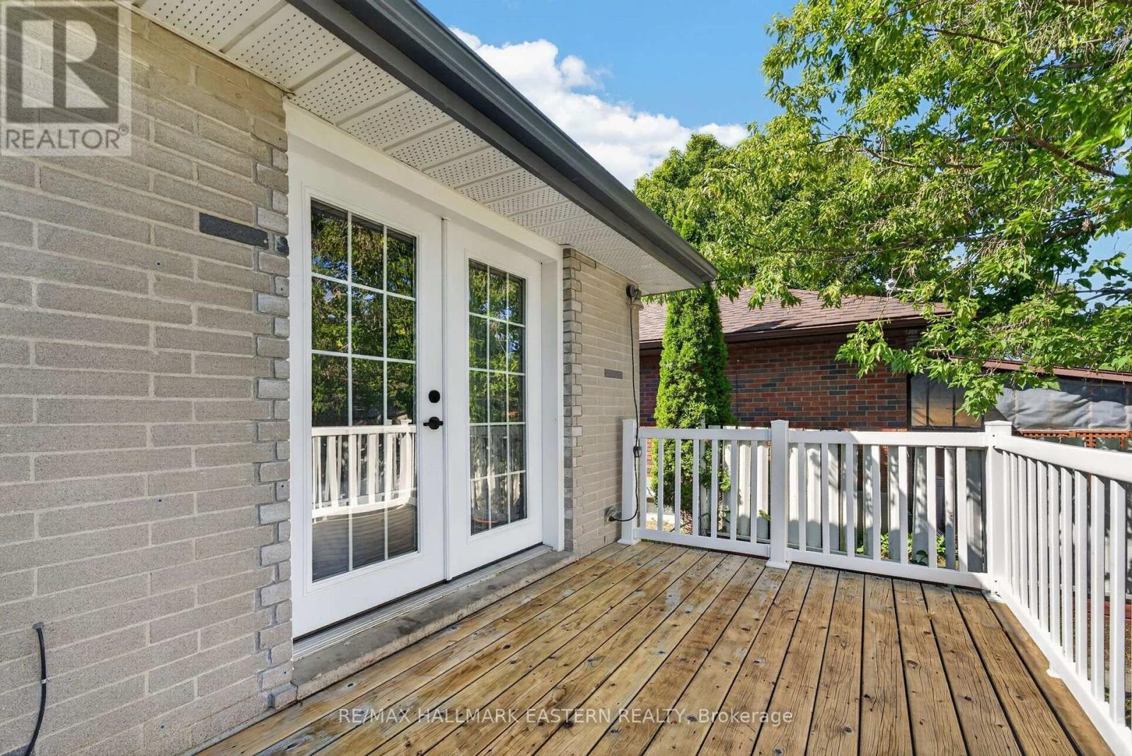 754 Crawford Place, Peterborough (Otonabee Ward 1), Ontario  K9J 3X3 - Photo 41 - X13697094