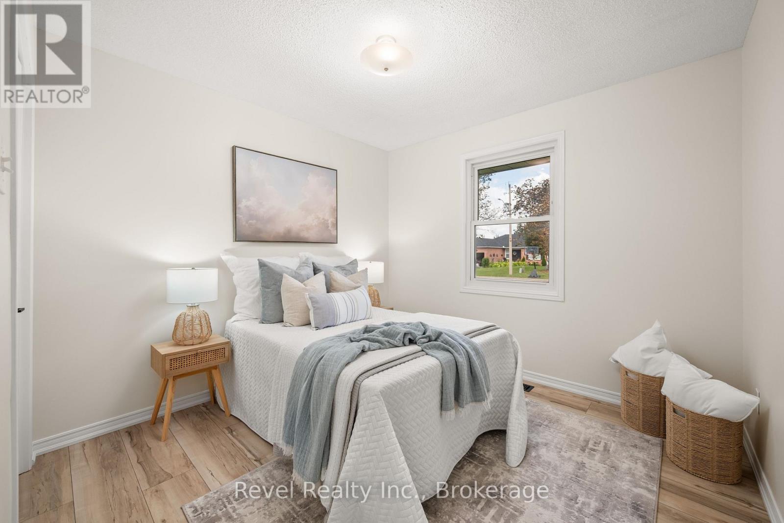 9 Crestwood Avenue, Kawartha Lakes (Lindsay), Ontario  K9V 6A7 - Photo 19 - X13697226