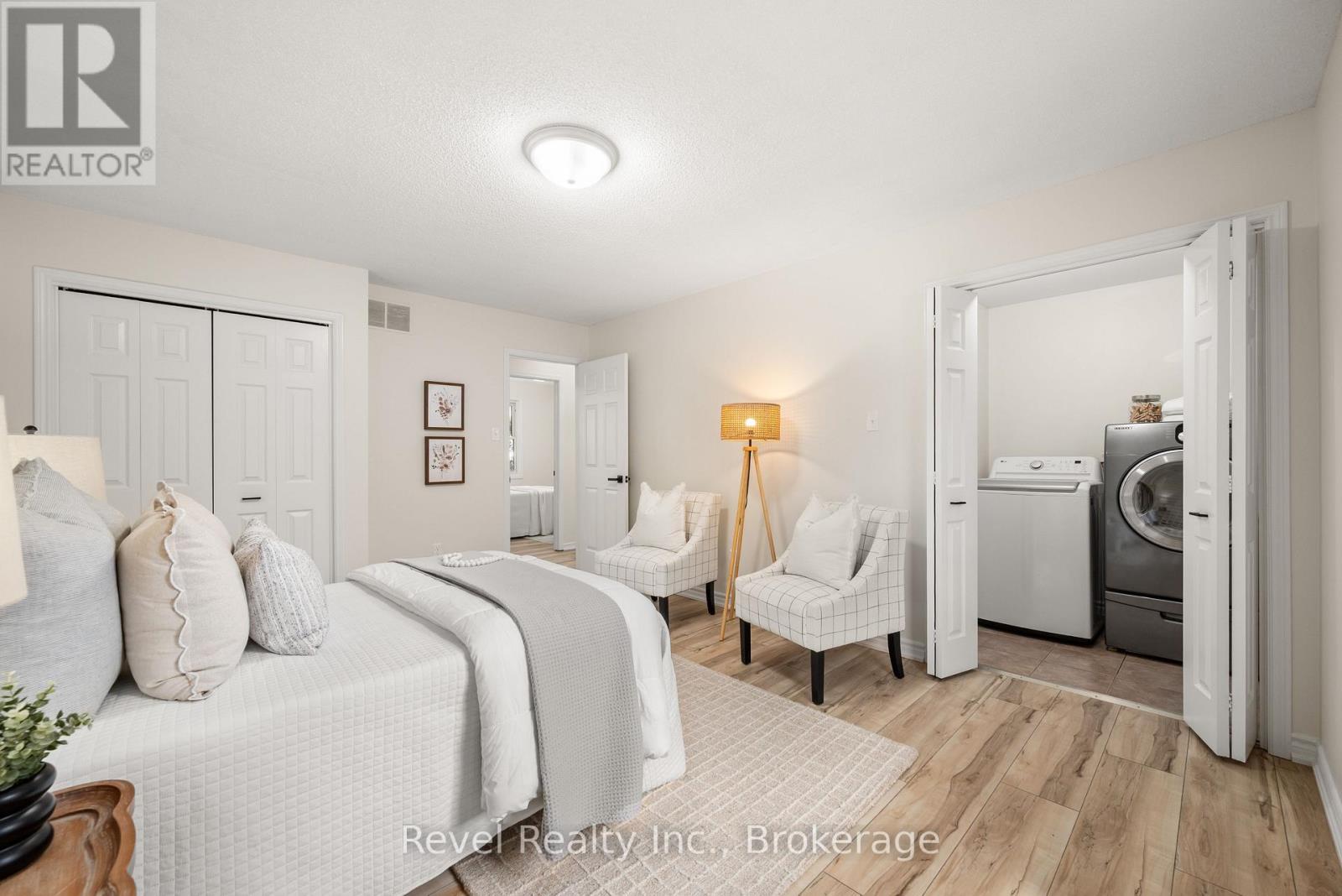 9 Crestwood Avenue, Kawartha Lakes (Lindsay), Ontario  K9V 6A7 - Photo 24 - X13697226