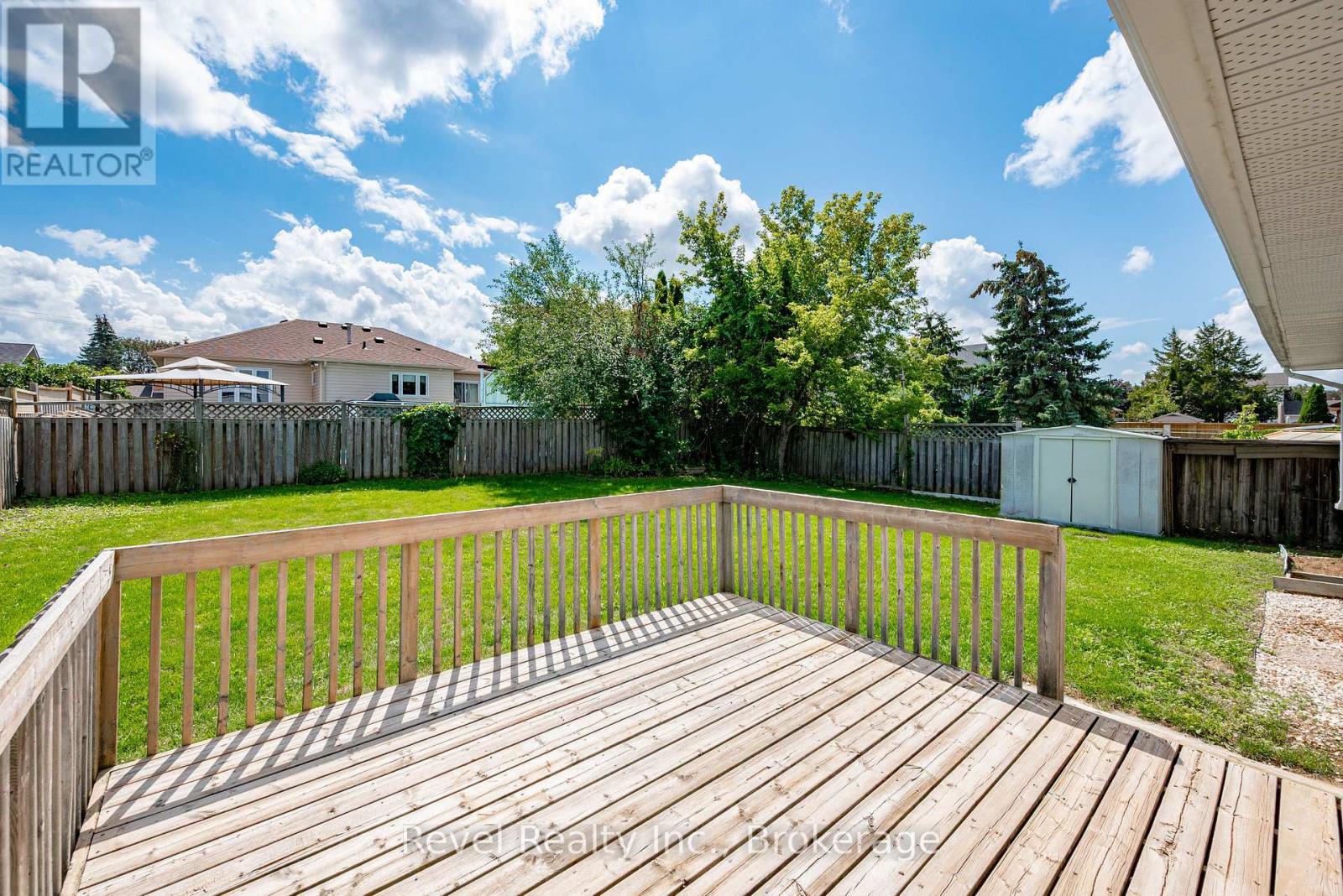 9 Crestwood Avenue, Kawartha Lakes (Lindsay), Ontario  K9V 6A7 - Photo 37 - X13697226