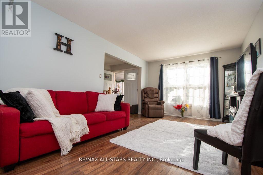 176 Elgin Street, Kawartha Lakes (Lindsay), Ontario  K9V 6B3 - Photo 8 - X13697924