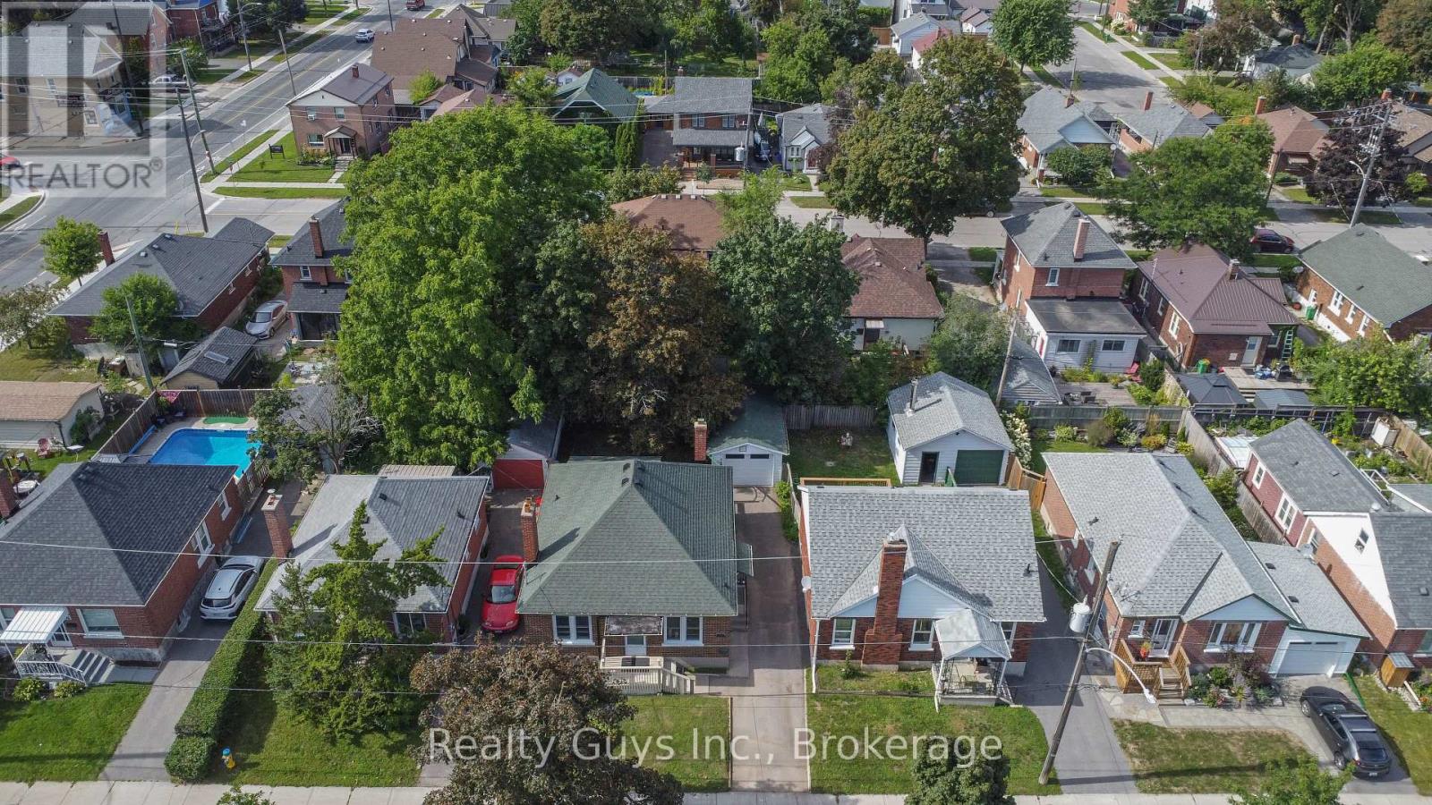 590 Mccannan Avenue, Peterborough (Town Ward 3), Ontario  K9J 4J6 - Photo 9 - X13698258
