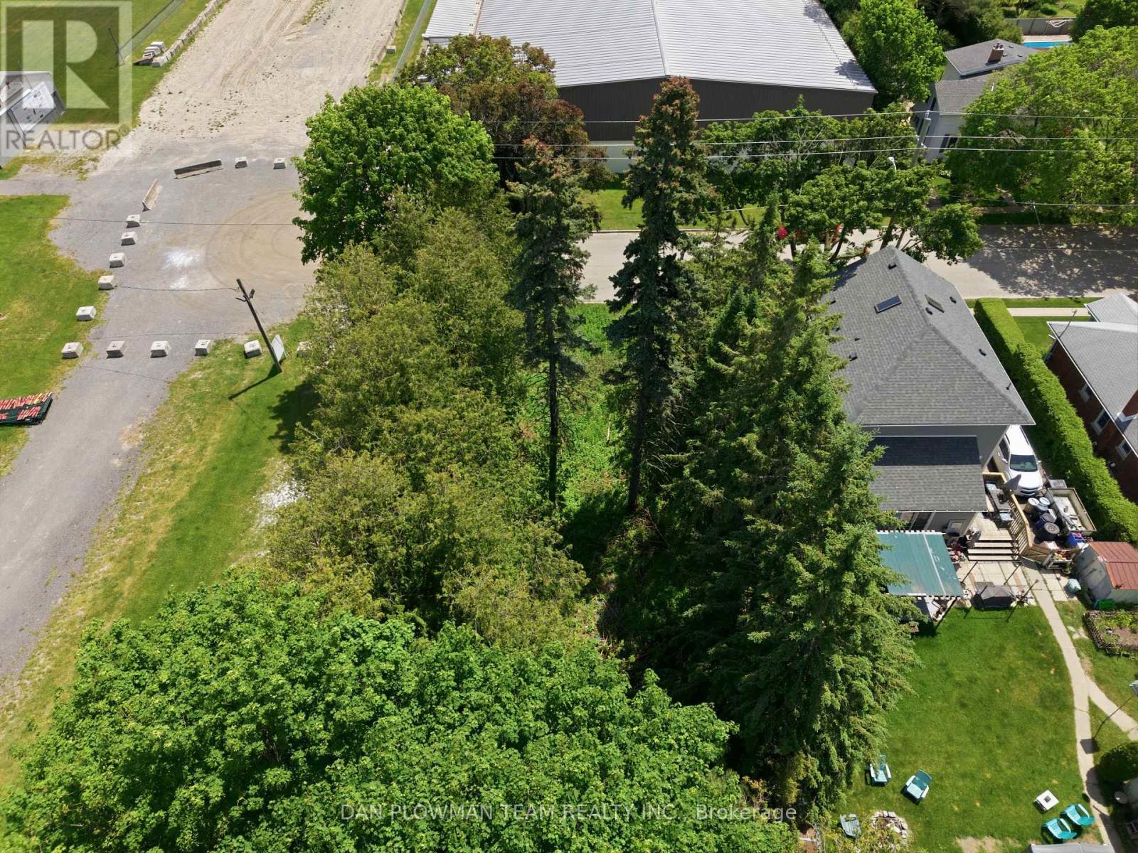 38 Park Street, Clarington (Orono), Ontario  L1B 1H2 - Photo 5 - E13698240