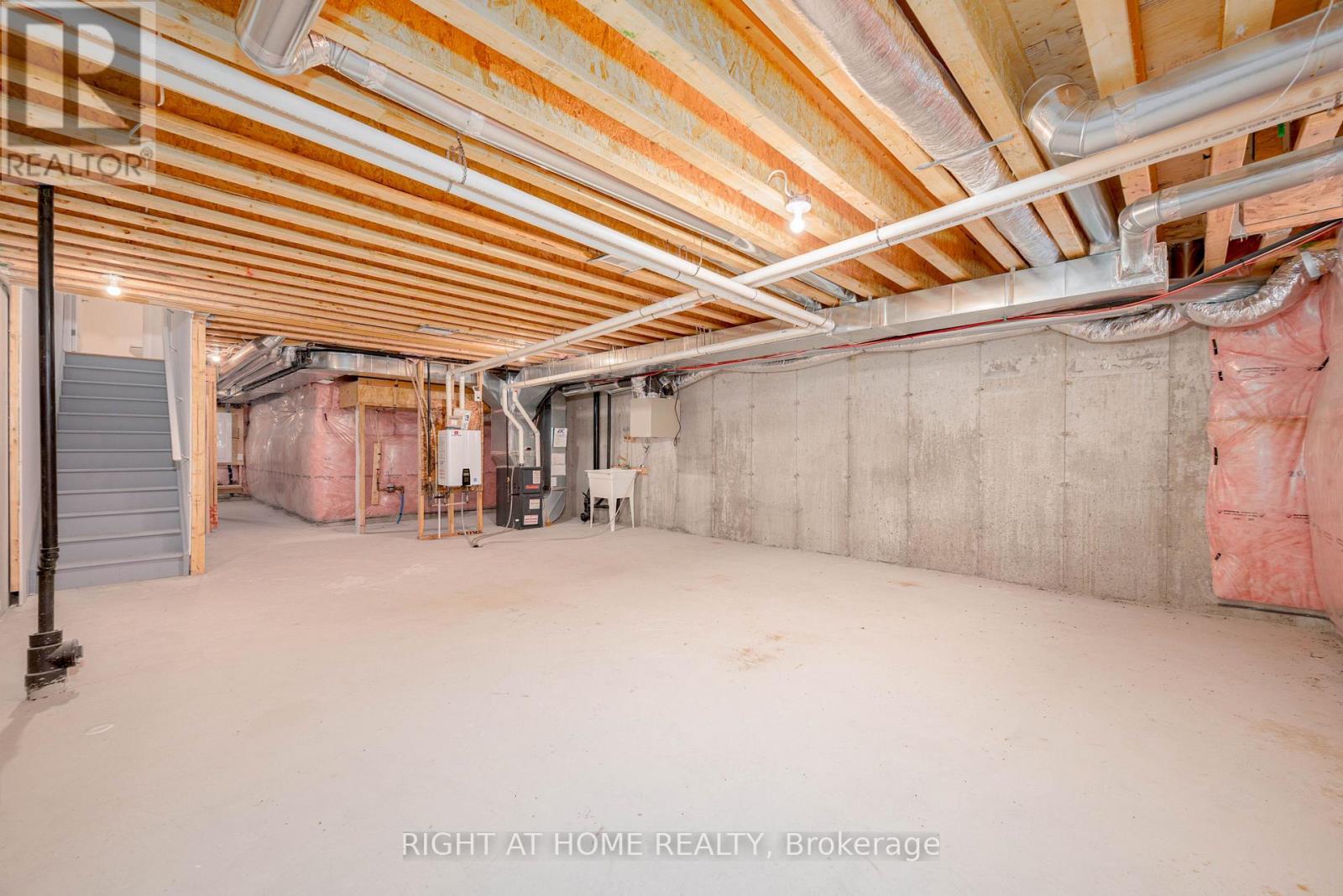 66 Corley Street, Kawartha Lakes (Lindsay), Ontario  K9V 6K2 - Photo 43 - X13698942