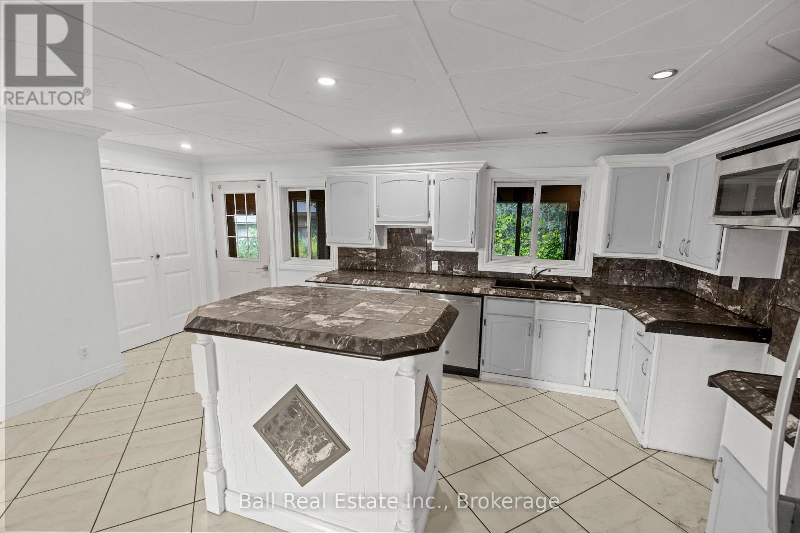 2101 County Rd 6 Road, Douro-Dummer, Ontario  K0L 2H0 - Photo 10 - X13699224