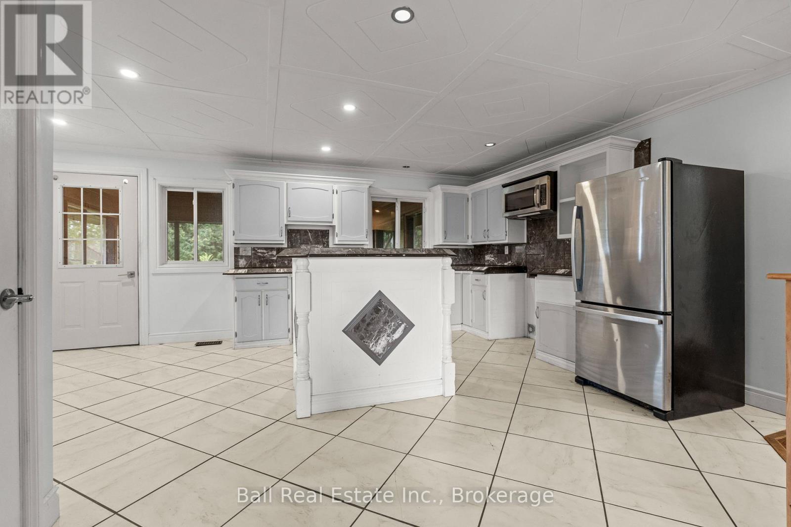 2101 County Rd 6 Road, Douro-Dummer, Ontario  K0L 2H0 - Photo 8 - X13699224