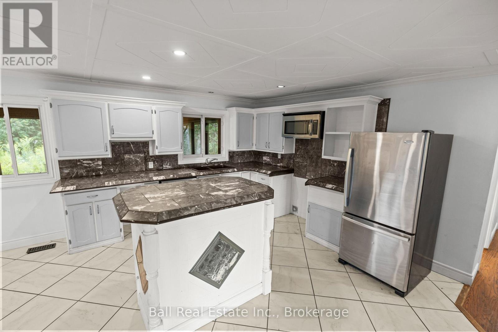2101 County Rd 6 Road, Douro-Dummer, Ontario  K0L 2H0 - Photo 9 - X13699224