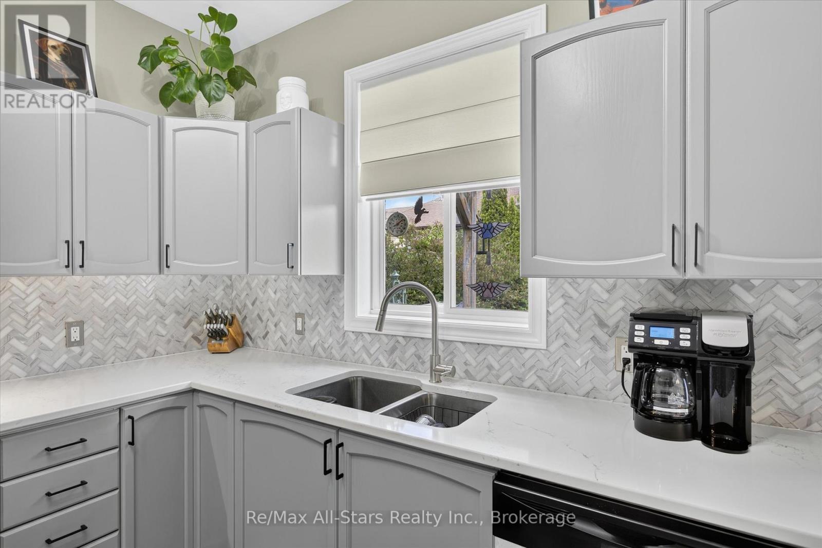 34 Kirkconnell Road, Kawartha Lakes (Lindsay), Ontario  K9V 6E7 - Photo 11 - X13699450