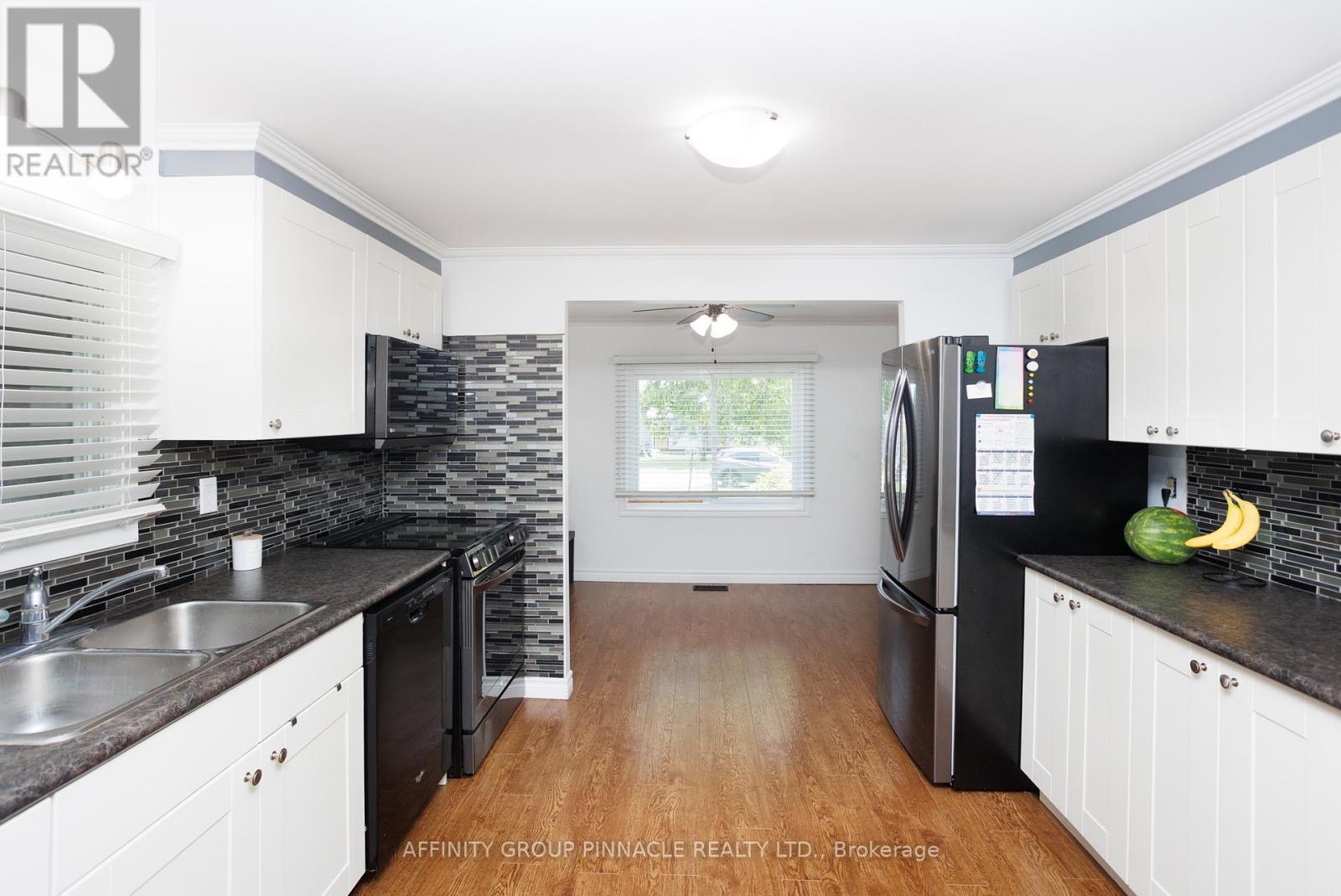 24 Circle Drive, Kawartha Lakes (Fenelon), Ontario  K9V 0H7 - Photo 12 - X13699474