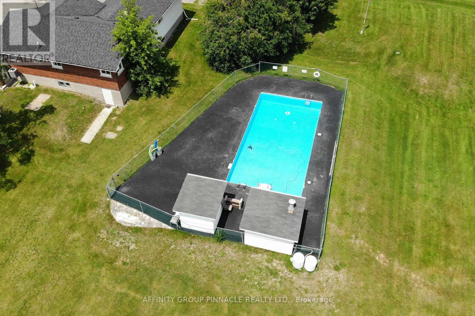24 Circle Drive, Kawartha Lakes (Fenelon), Ontario  K9V 0H7 - Photo 32 - X13699474