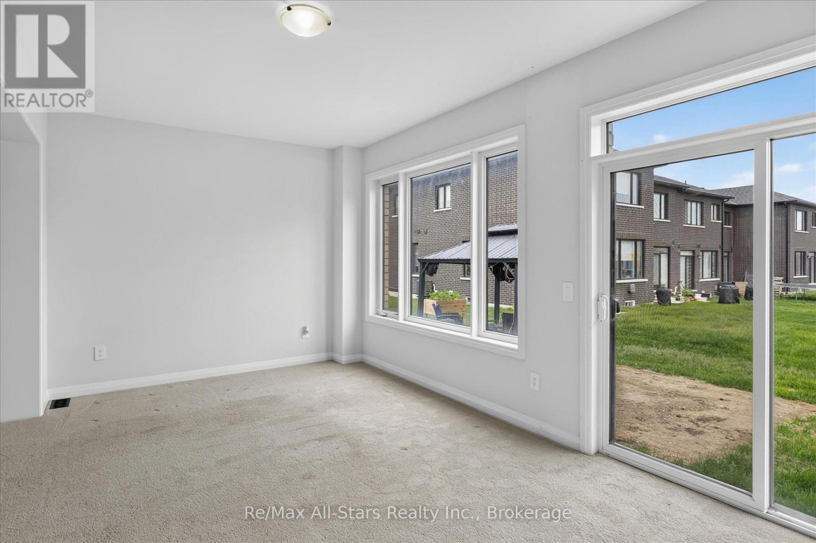 62 Corley Street, Kawartha Lakes (Lindsay), Ontario  K9V 6C2 - Photo 13 - X13699502