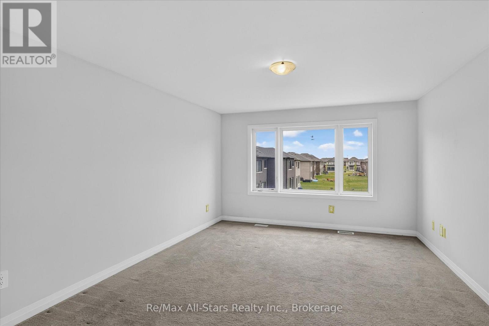 62 Corley Street, Kawartha Lakes (Lindsay), Ontario  K9V 6C2 - Photo 18 - X13699502